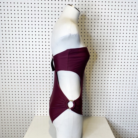 Mia Marcelle | NWT Pierce Cut Out One Piece Swimsuit Sz. L - Picture 4 of 9